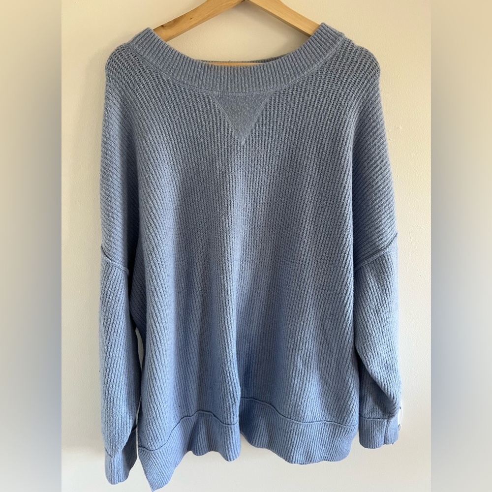 Oversized Lg blue American Eagle Sweater